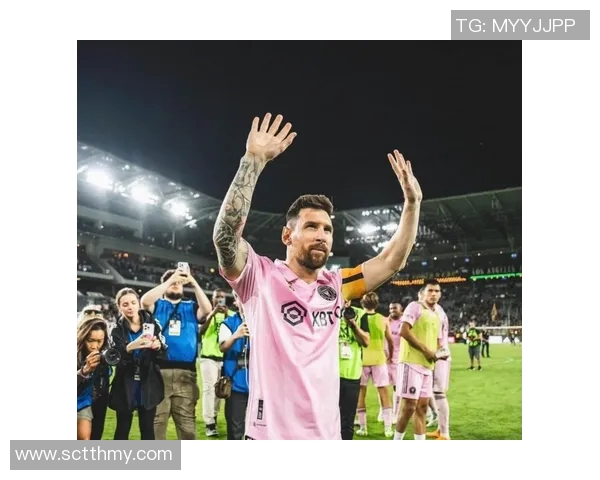 聚焦季后赛：球队策略与球员表现决定冠军归属的关键时刻